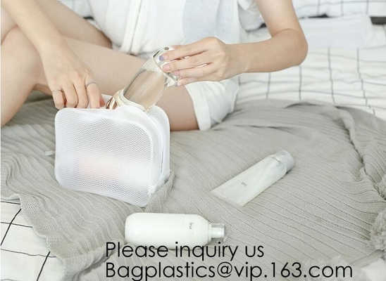Custom design PU cosmetics zipper pouches transparent PVC wash gargle bags,China Wholesale Travel Transparent Lattice