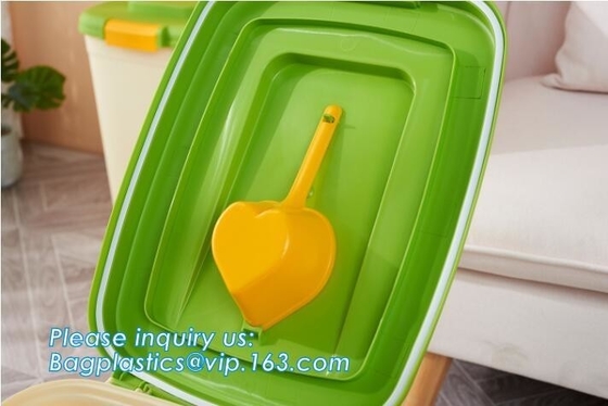 PP plastic type and stocked eco-friendly feature Round pet food container with scoop, Airtight Plastic Pet Dog Food stor